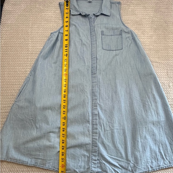 Old Navy Pale Blue Sleeveless Button-Front Midi Dress - Picture 4 of 7